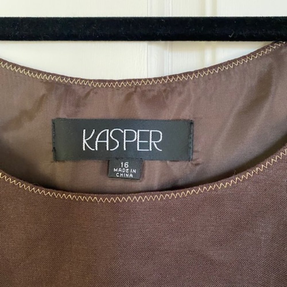 Brown Kasper lined top, side zip, gold thread
